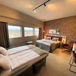 Skyline Airport 4*