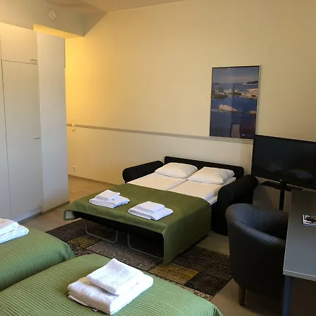 Skyline Airport 4*