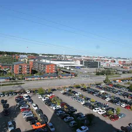 Skyline Airport 4*