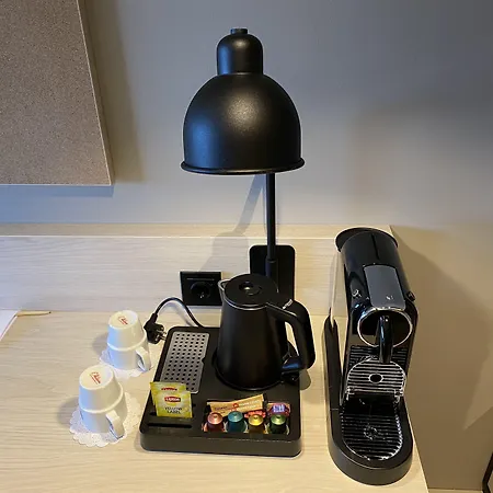Skyline Airport 4*
