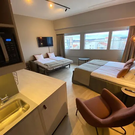 Skyline Airport Hotel